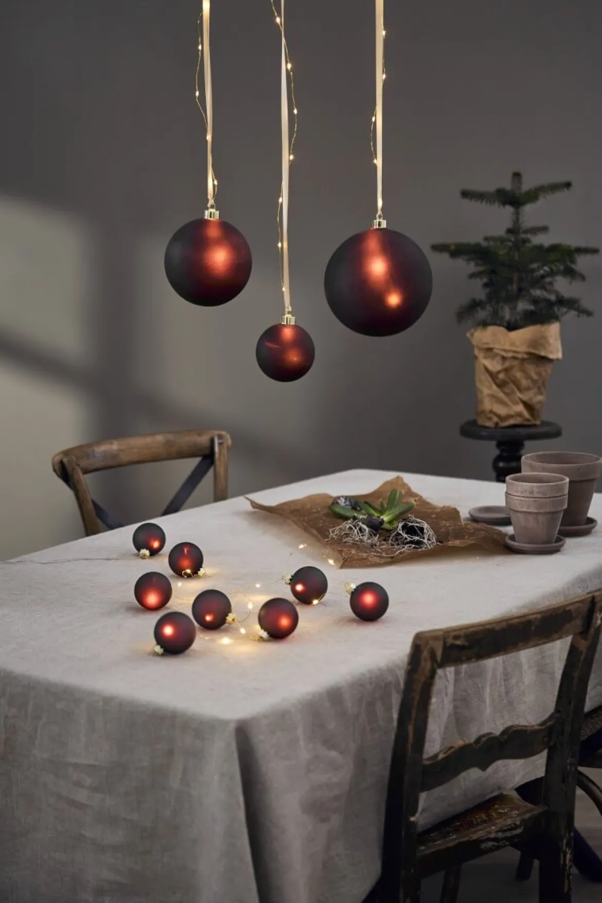 BLISS Ljusslinga Batteri 1,6m 22LED Varmvit/Röd