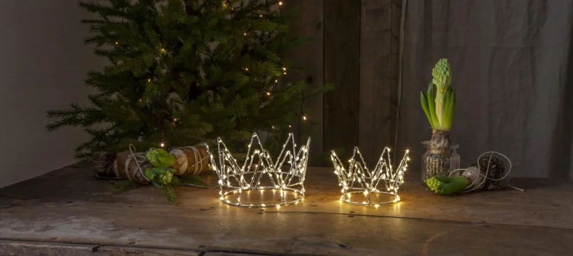 CROWN Bordsdekoration Batteri 120L 22cm Silver