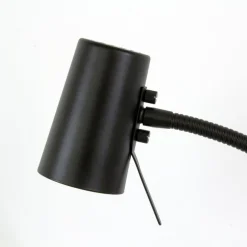 PILOT Golvlampa 135cm Svart