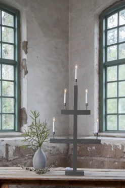 STORM Träljusstake 118cm Grå
